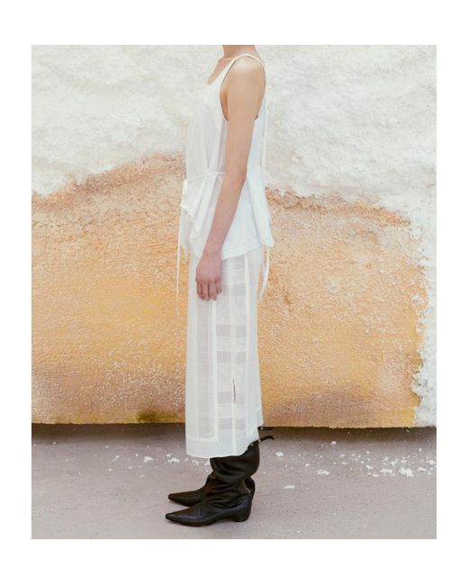 Low Classic White See-Through Layered Skirt