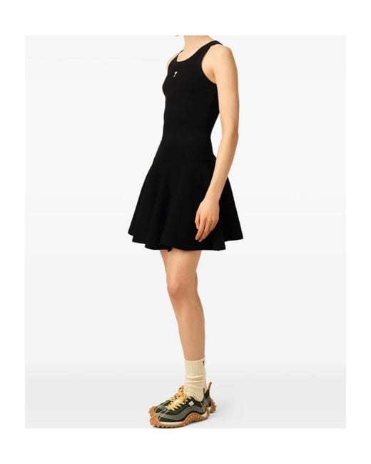 AMI Black Pleated Midi Skirt