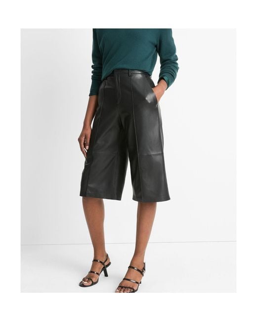 Vince Black Belt-Loop Shorts