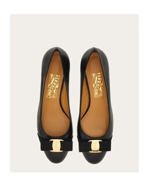 Ferragamo Brown Round Head Low-Heeled Shoes