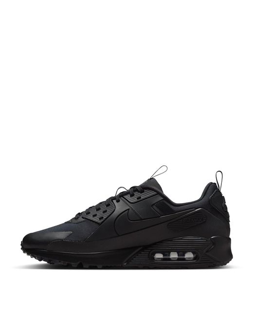 Nike Black Low-Top Trainers for men