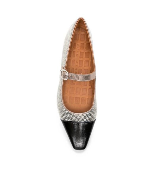 Chie Mihara White Square-Toe Flats