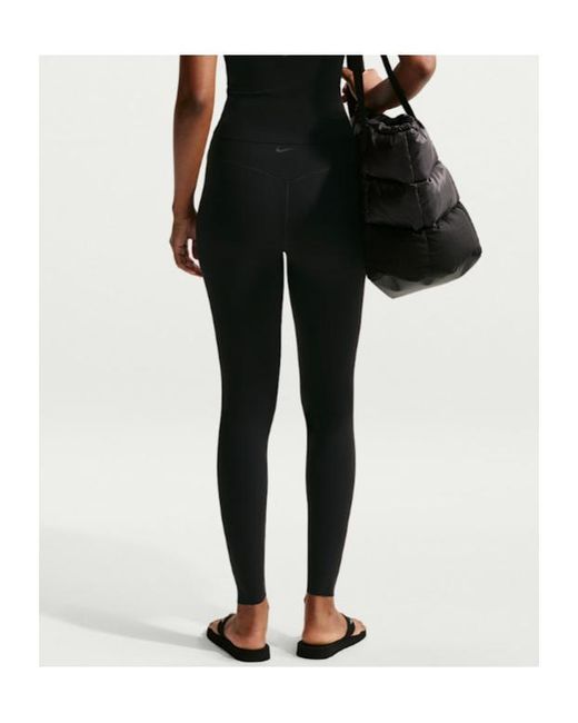 Nike Black High-Waist Training Leggings