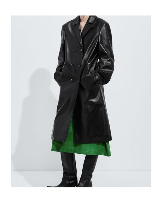 Bottega Veneta Black Long-Sleeved Leather Coat