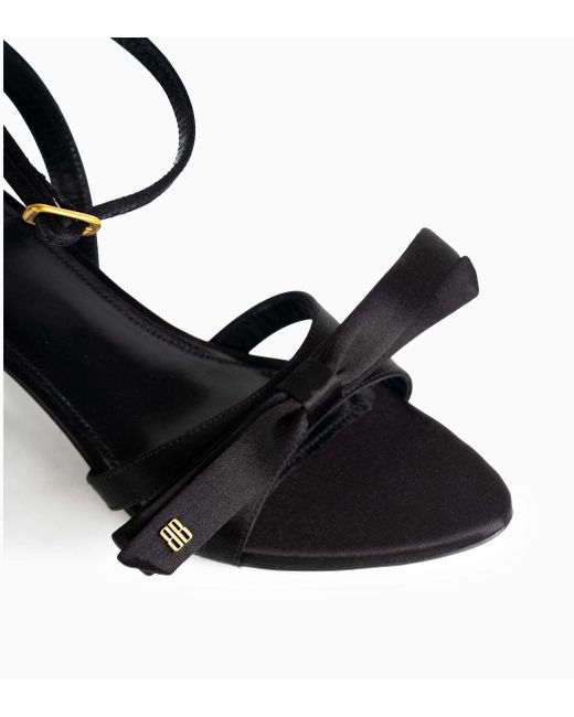 Balenciaga White Bow Detailed Strapped Sandals