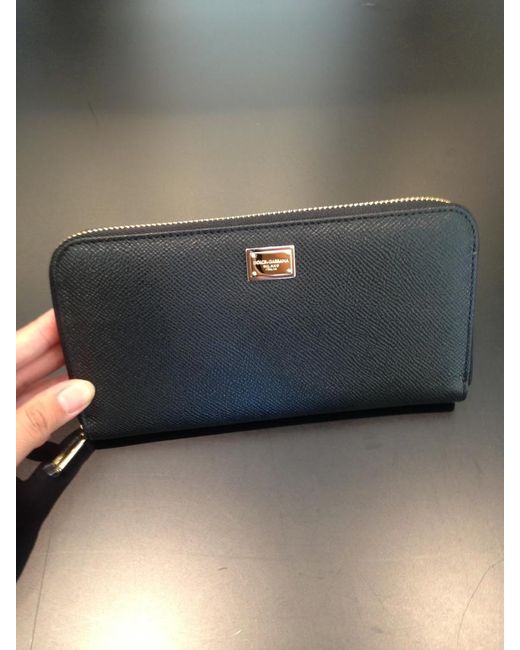 Dolce & Gabbana Black Logo Plaque Zip-Around Wallet