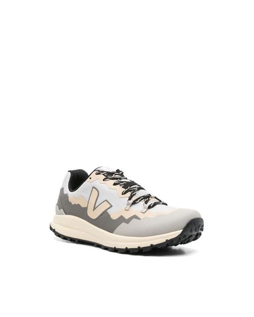 Veja White Fitz Roy Lace-Up Sports Shoes for men