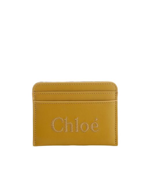Chloé Brown Logo Clip