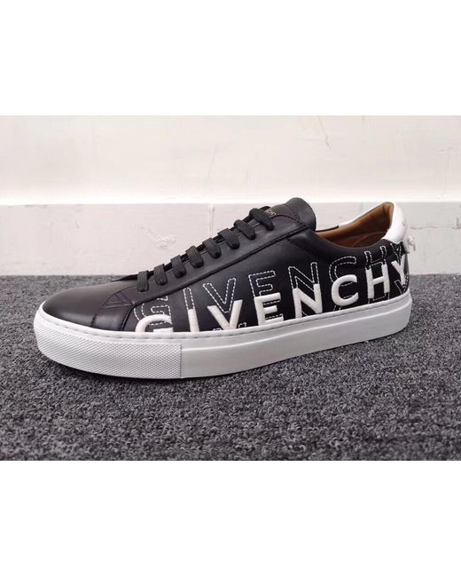 Givenchy White Embroidery Logo Low-Cut Casual Sneakers for men