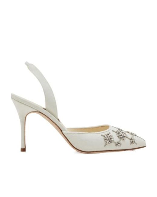 Manolo Blahnik White Cream Crepe De Chine Slingback Pumps