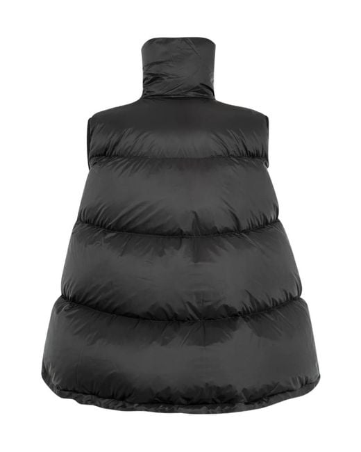 Sacai Black Sleeveless Down Jacket