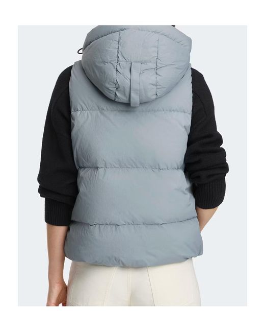 Canada Goose Blue Junction Puffer Vest Label