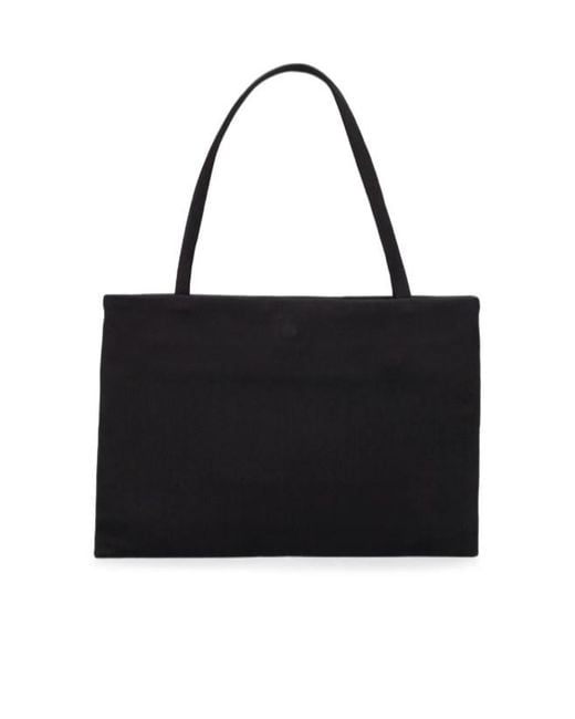 16Arlington Black Suki Small Shoulder Bag