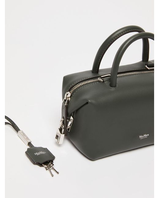 Max Mara Black Zippered Shoulder Bag