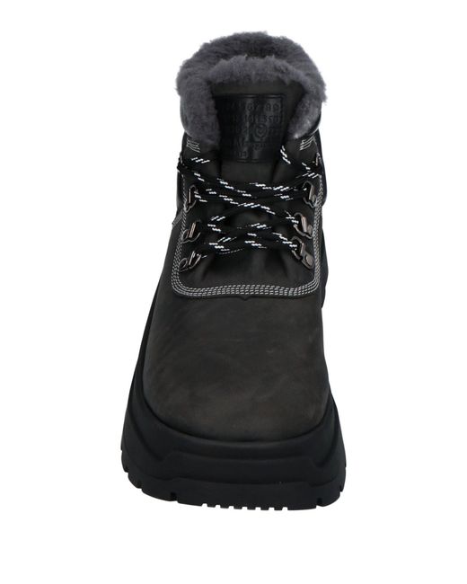 Maison Margiela Black Solid Color Ankle Boots