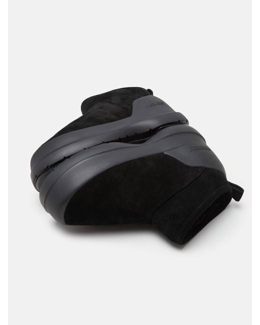 Moon Boot Black Round Toe Low-Top Boots