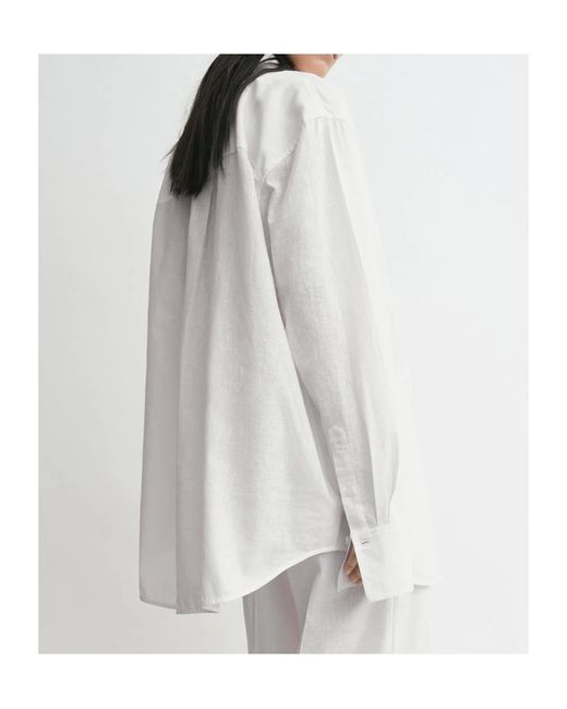 Totême  White Classic Buttoned Shirt
