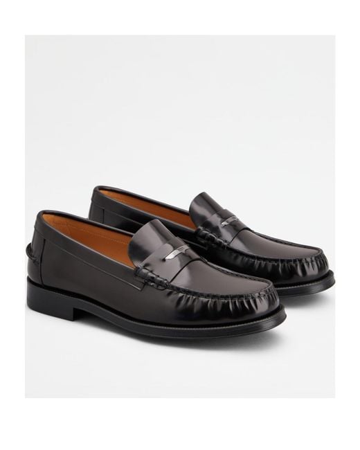 Tod's Black Leather Loafers for men