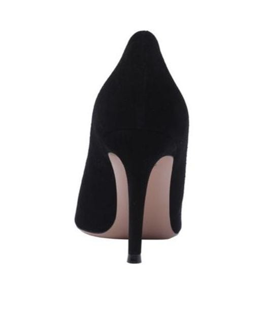 Gianvito Rossi Black Robbie Pointed Toe Pumps