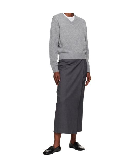 DUNST Gray V-Neck Long-Sleeved Sweater