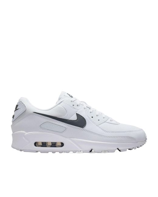 Nike White Solid Color Low Top Trainers for men