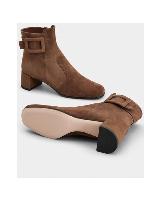 Roger Vivier Brown Très Vivier Boots