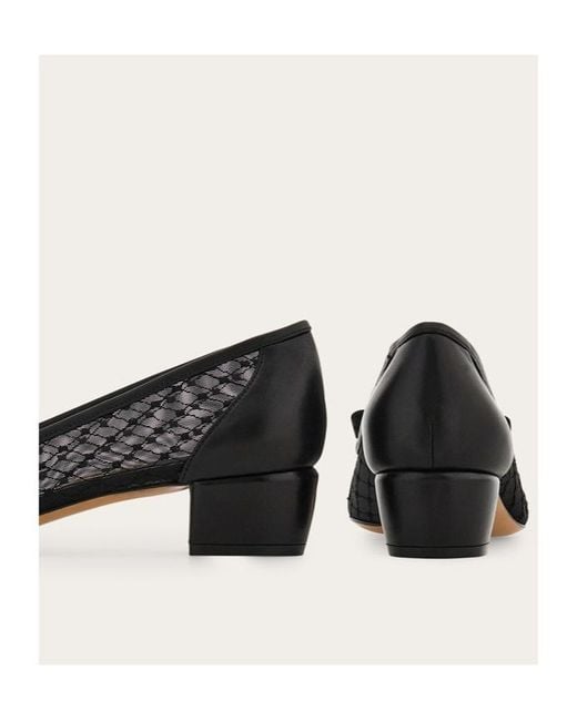Ferragamo Black Ferragamo Vara Pumps