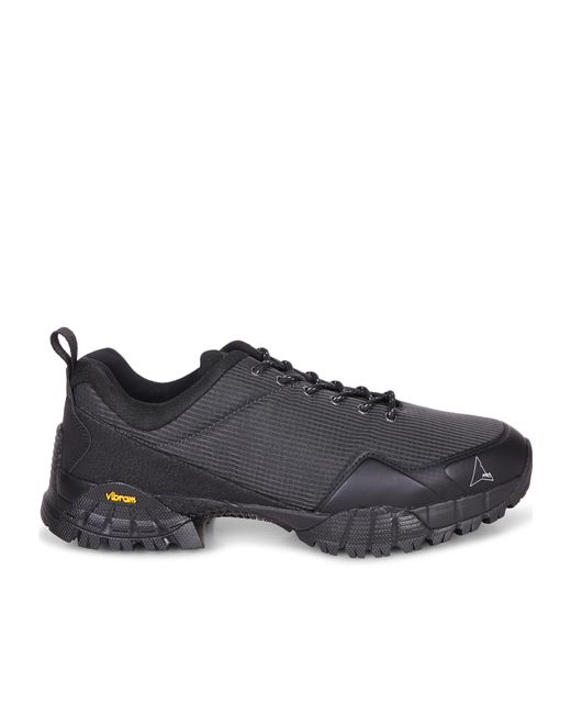 Roa Black Textured Trail Low-Top Sneakers for men
