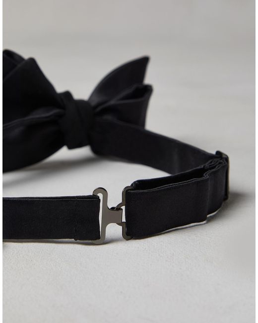Brunello Cucinelli Black Logo-Patch Bow Tie for men