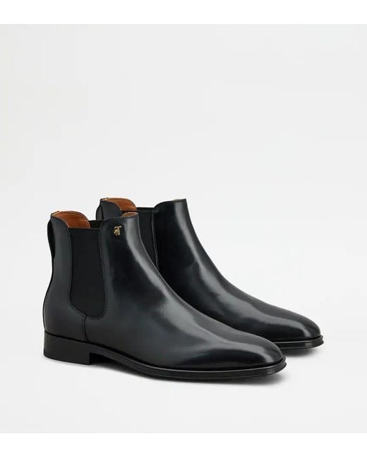 Tod's Black Logo-Plaque Leather Ankle Boots for men