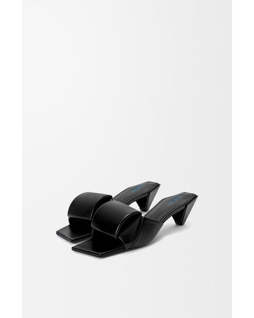 Loewe Black Origami Slide