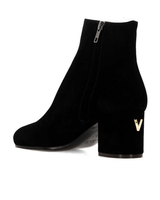 Via Roma 15 Black Round Toe Heeled Boots