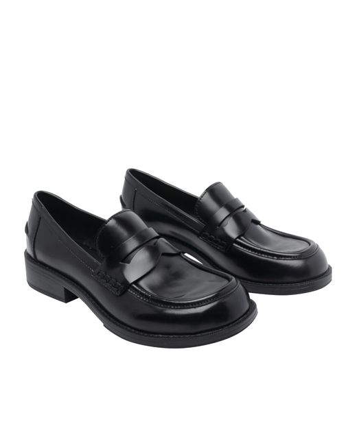 Ash Black Round-Toe Loafers