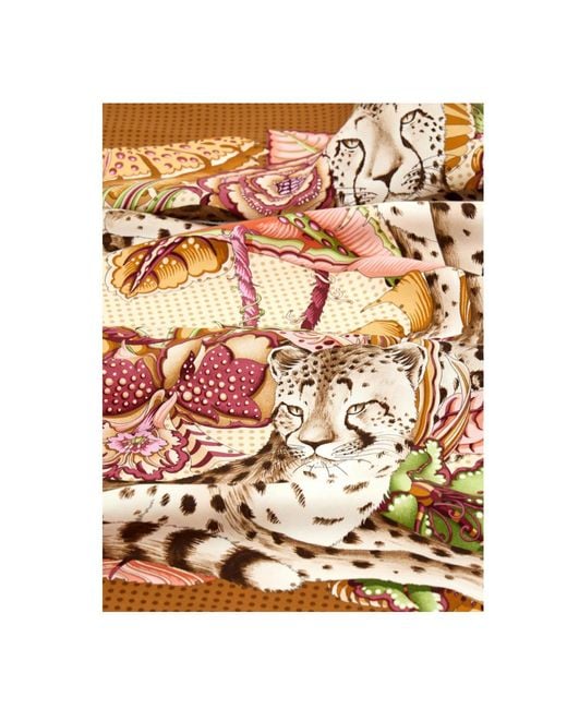 Ferragamo Metallic Ferragamo Logo Detailed Floral Scarf