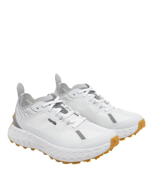 Norda White 001 Trail Low-Top Sneakers