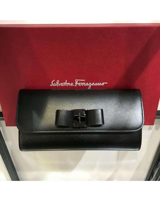 Ferragamo Black Bowknot Shoulder Bag