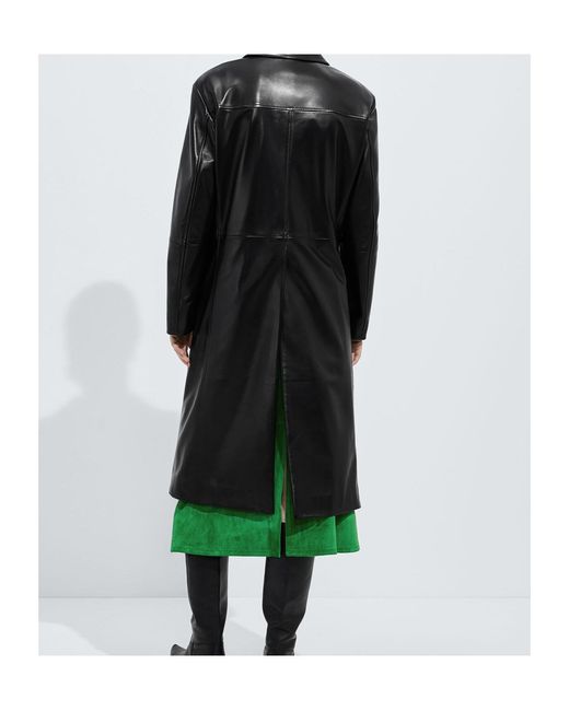 Bottega Veneta Black Long-Sleeved Leather Coat