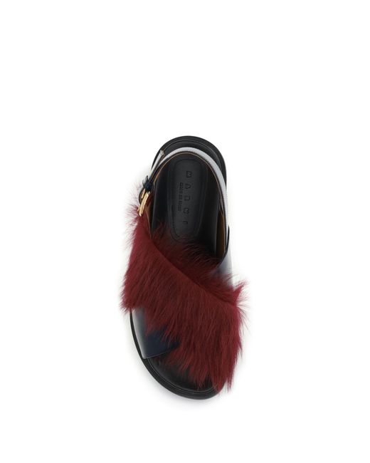 Marni Red Crossover Strap Fussbett Sandals