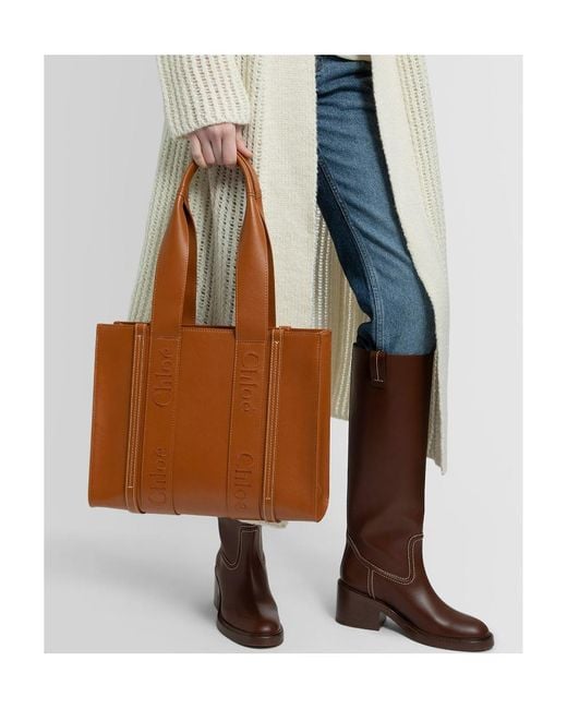 Chloé Brown Chloé Woody Logo Embroidered Medium Tote Bag