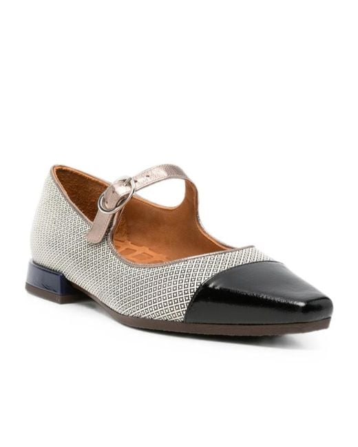 Chie Mihara White Square-Toe Flats