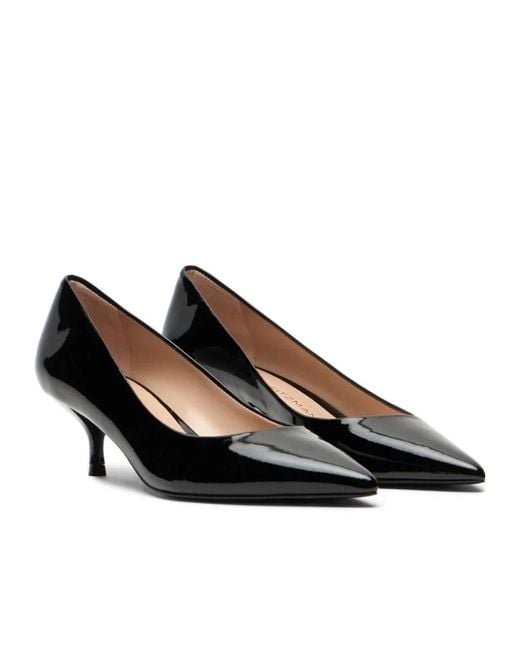 Stuart Weitzman Black Stuart Power Pump 50