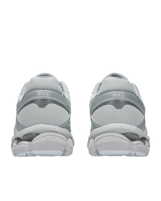 Asics Gray Gel-Cumulus 16 Lace-Up Sneakers for men