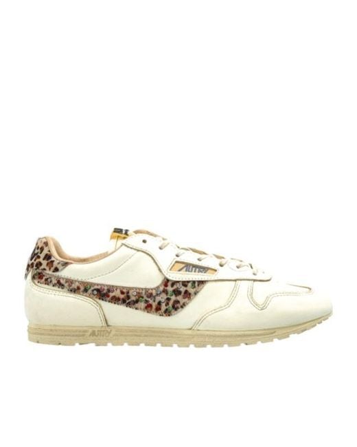 Autry Natural Lace-Up Low-Top Sneakers