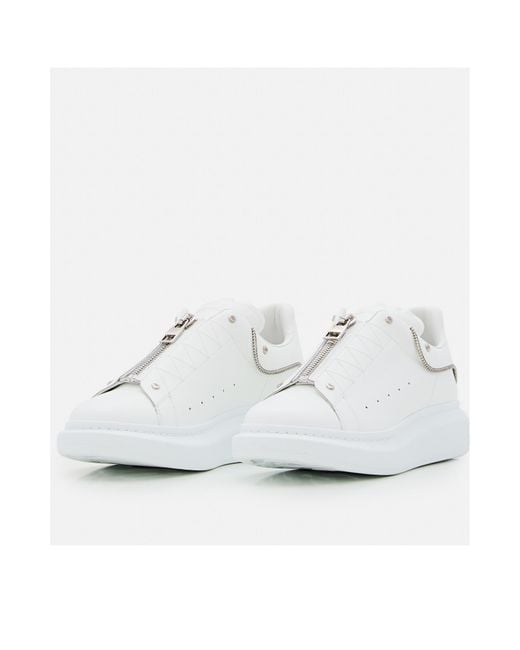 Alexander McQueen White Round-Headed Low-Top Sports Shoes for men
