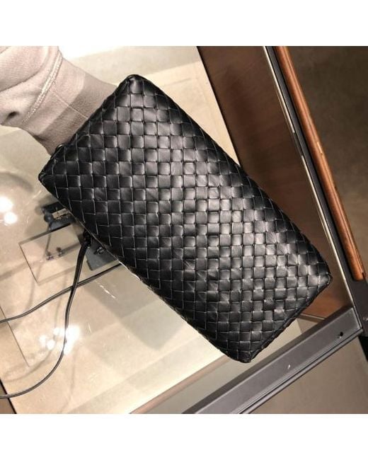 Bottega Veneta Red Knitted Handbag