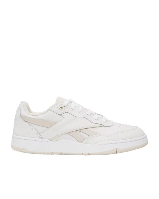 Reebok White Round Toe Low-Top Casual Shoes for men