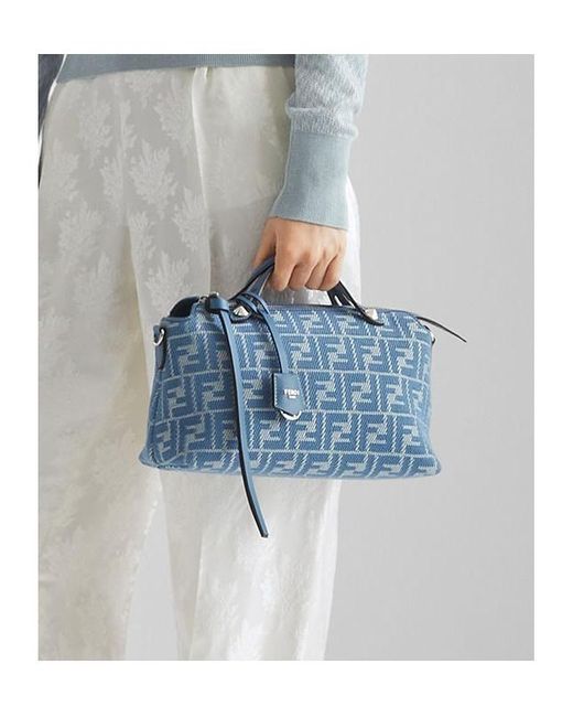 ハンドバッグ FENDI 'By The Way Soft Medium' handbag Blue Fendi By The Way Soft Medium Shoulder Bag in Blue | Lyst