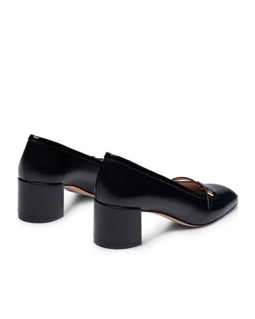 Stuart Weitzman Black Georgie Pump 50