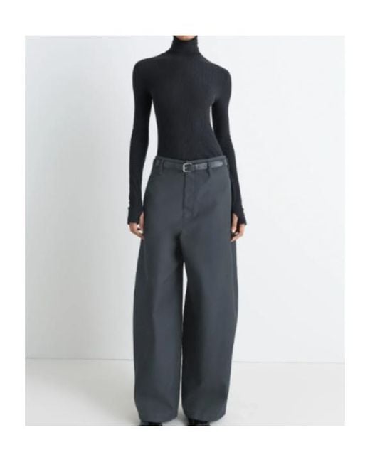 Lemaire Black Seamles Sleeves High Nk Top