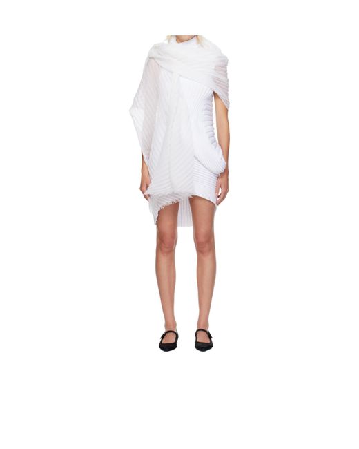 Issey Miyake White Pleated-Edge Scarf